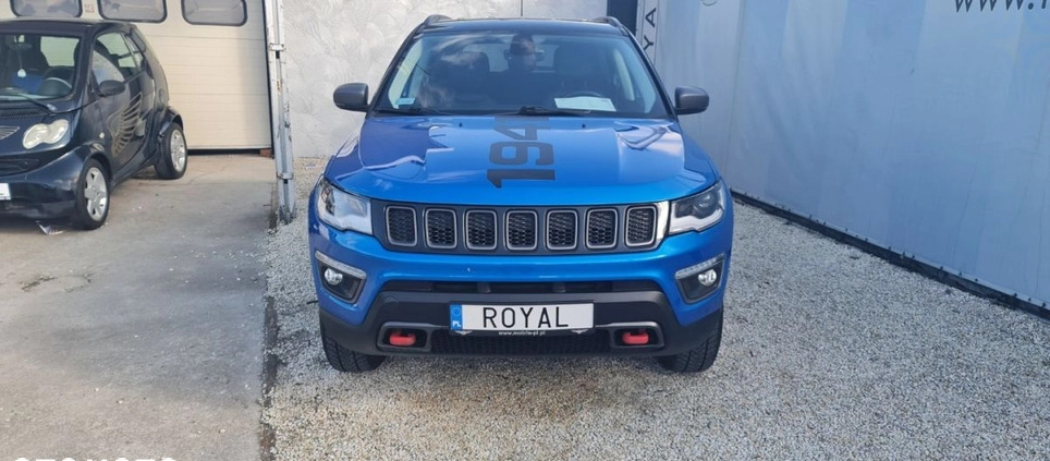 Jeep Compass cena 78900 przebieg: 99500, rok produkcji 2018 z Kępno małe 562